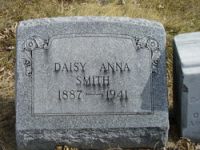 Findagrave  Daisy Anna Cash Smith